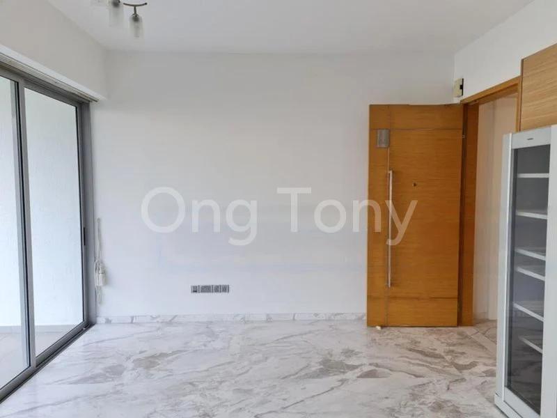 4 Bed Condo for Rent in  Suites @ Cairnhill - Image 18